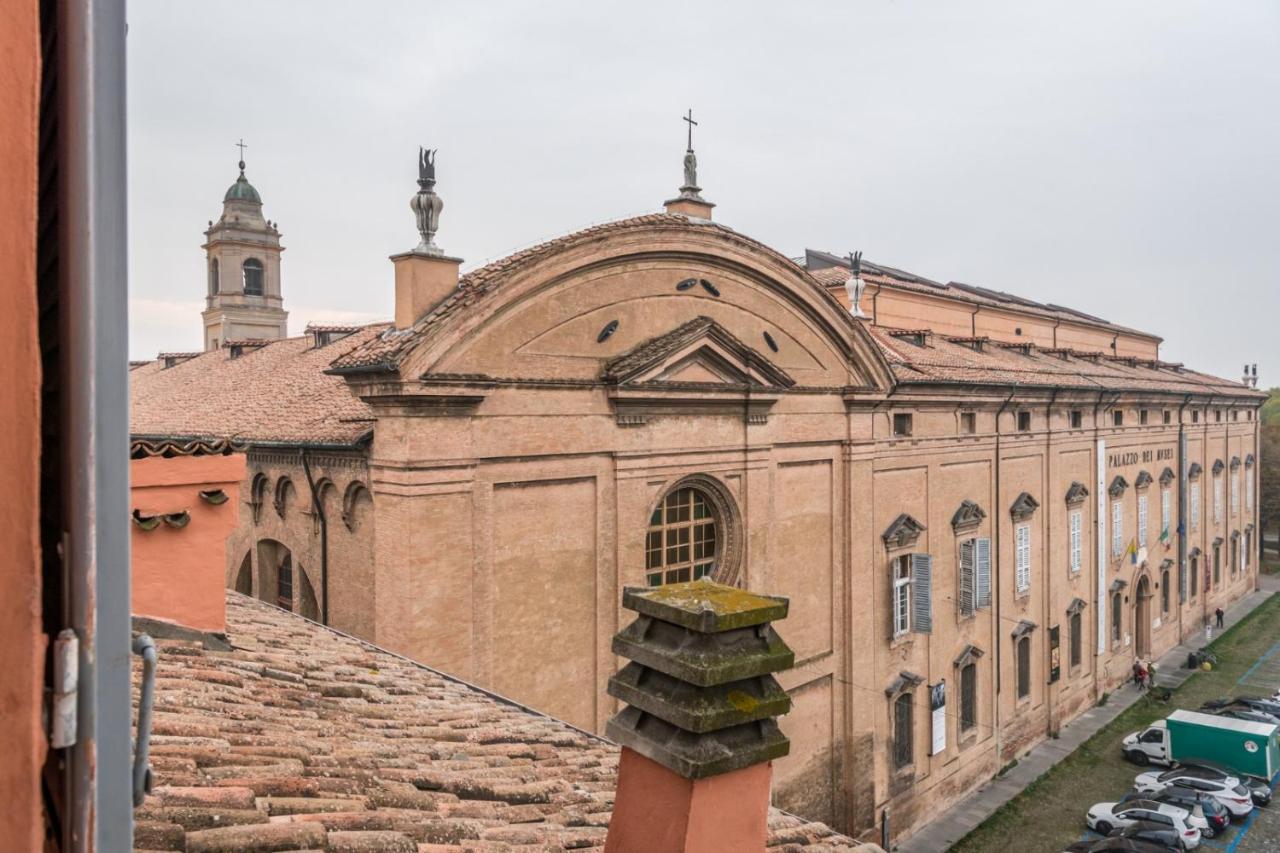 L'Altana Di Emilia Suite Modena Luaran gambar