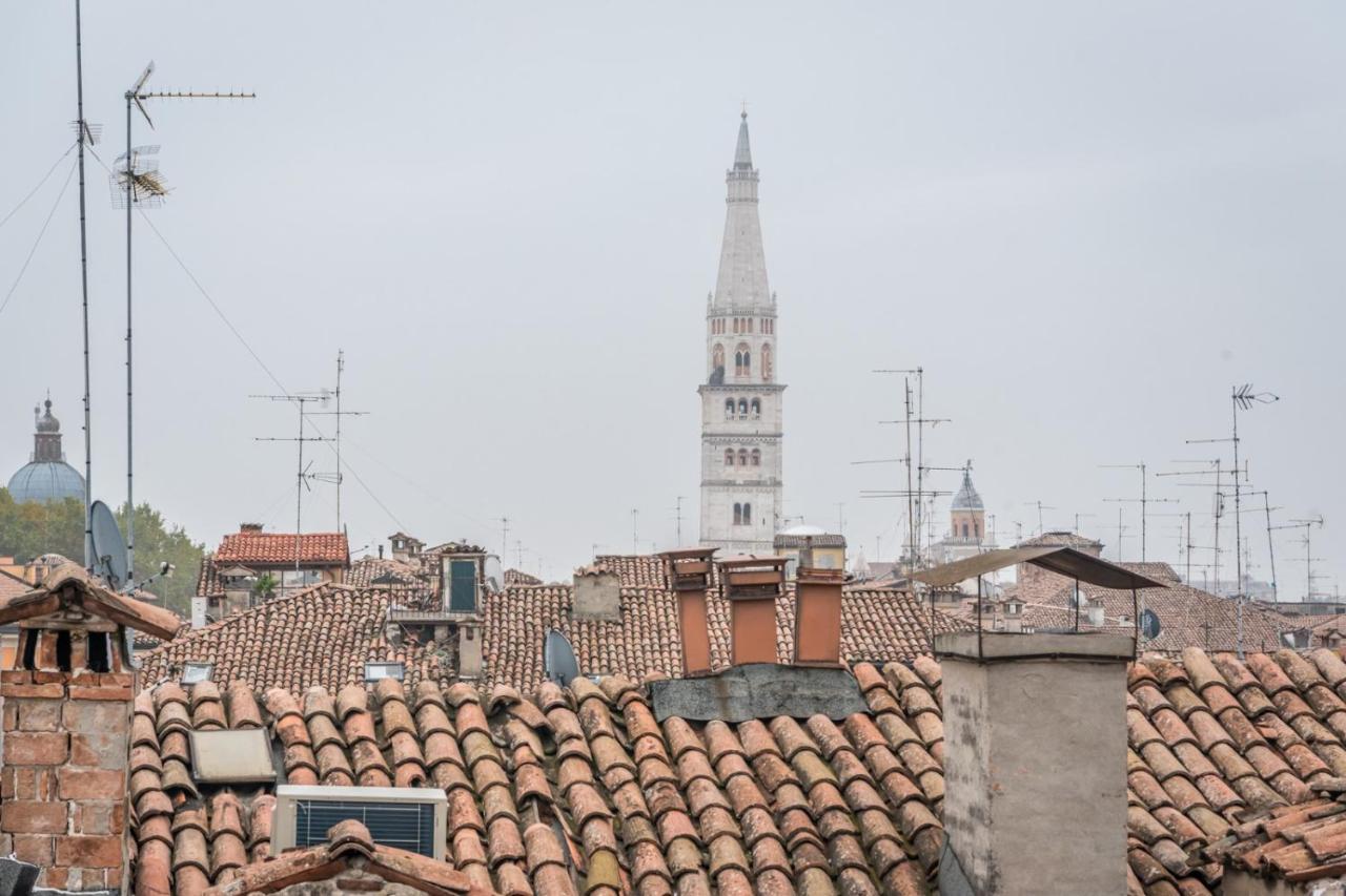 L'Altana Di Emilia Suite Modena Luaran gambar