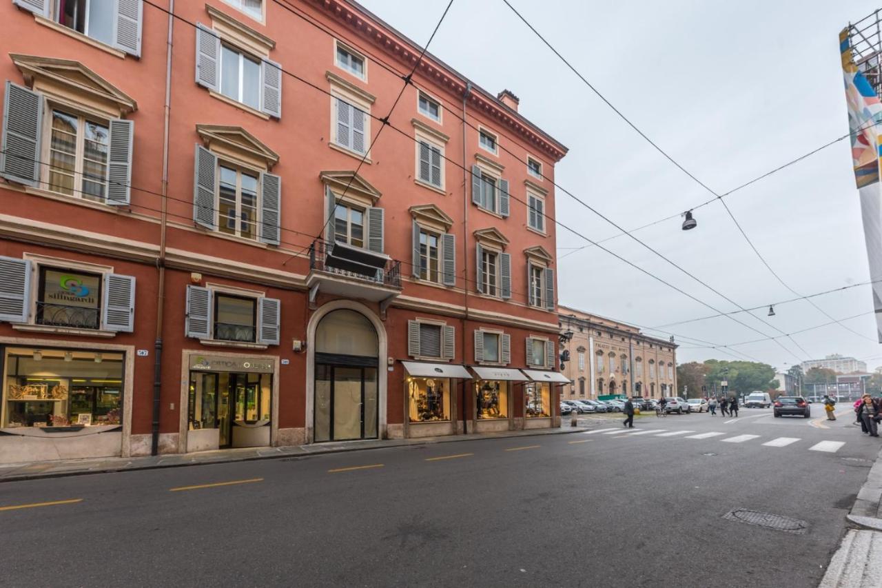 L'Altana Di Emilia Suite Modena Luaran gambar